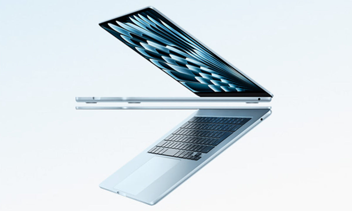 収納確認】13インチMacBook Air（M5）は、職人が作るレザースリーブ13