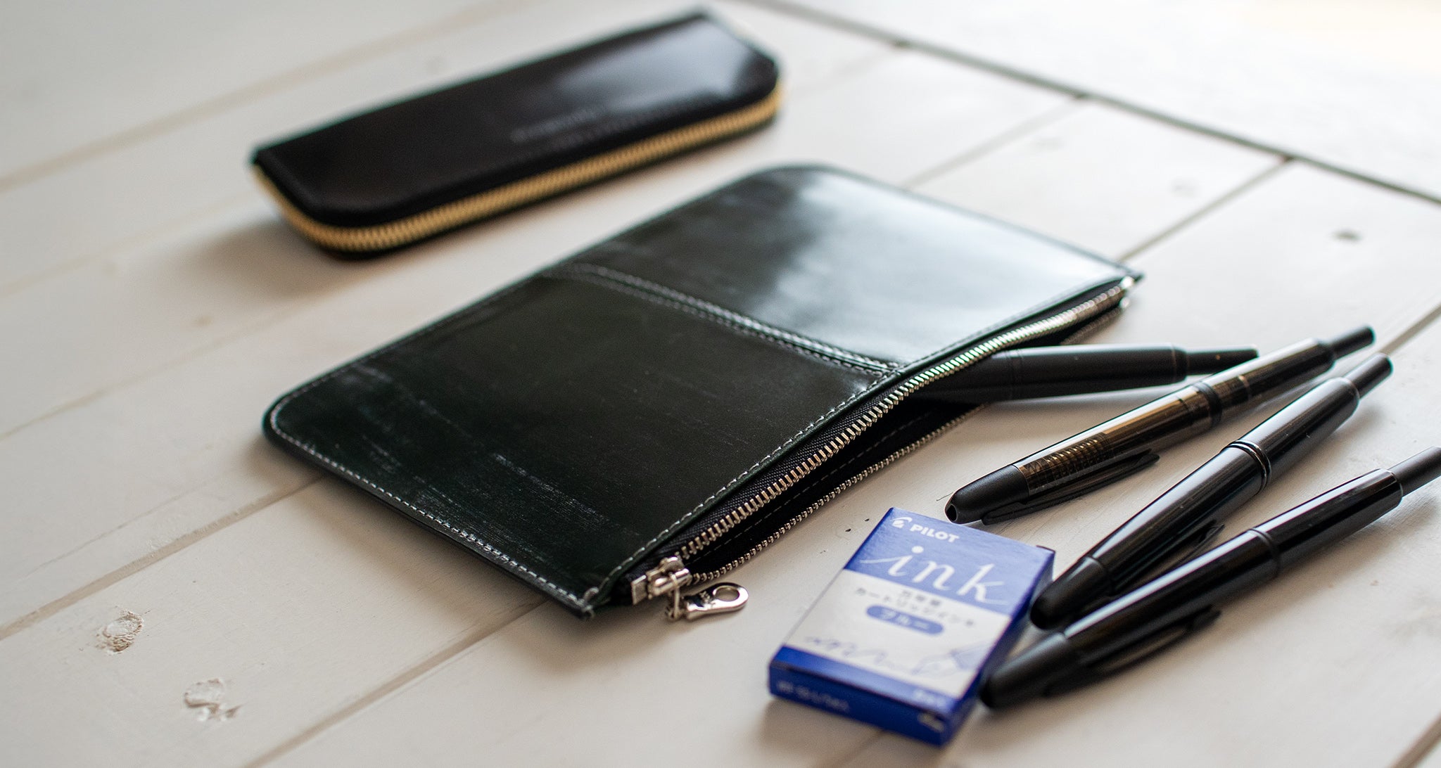 ⭐️金運幸運色⭐️モンブラン⭐️稀少完売入手困難品！大きさ問わず対応本革製スマホケース ⭐️金運幸運色⭐️モンブラン⭐️稀少完売入手困難品！大きさ問わ