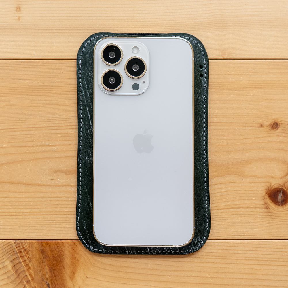 職人が作るレザースリーブ iPhone Pro（6.3インチ）用