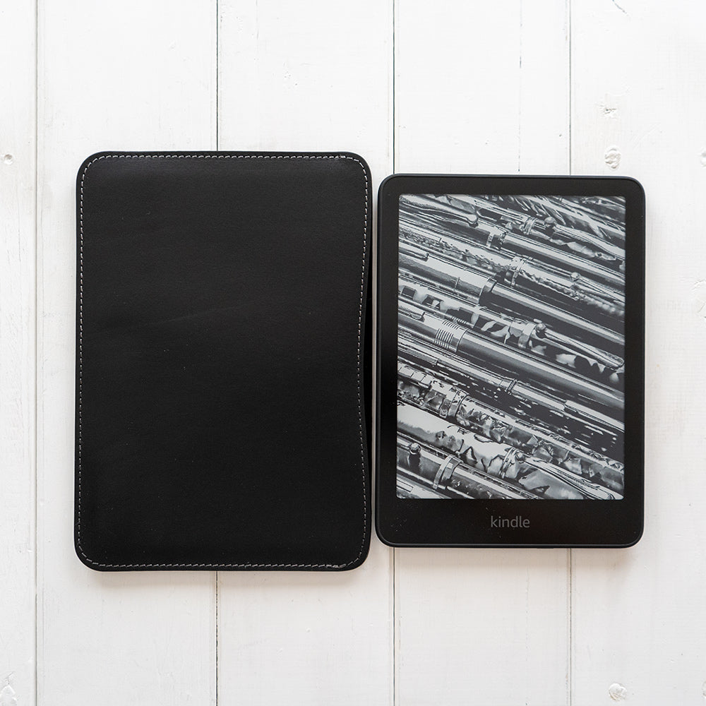【アウトレット】職人が作るレザースリーブ Kindle Paperwhite（第12世代）用